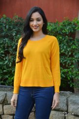 Srinidhi Shetty New Photos
